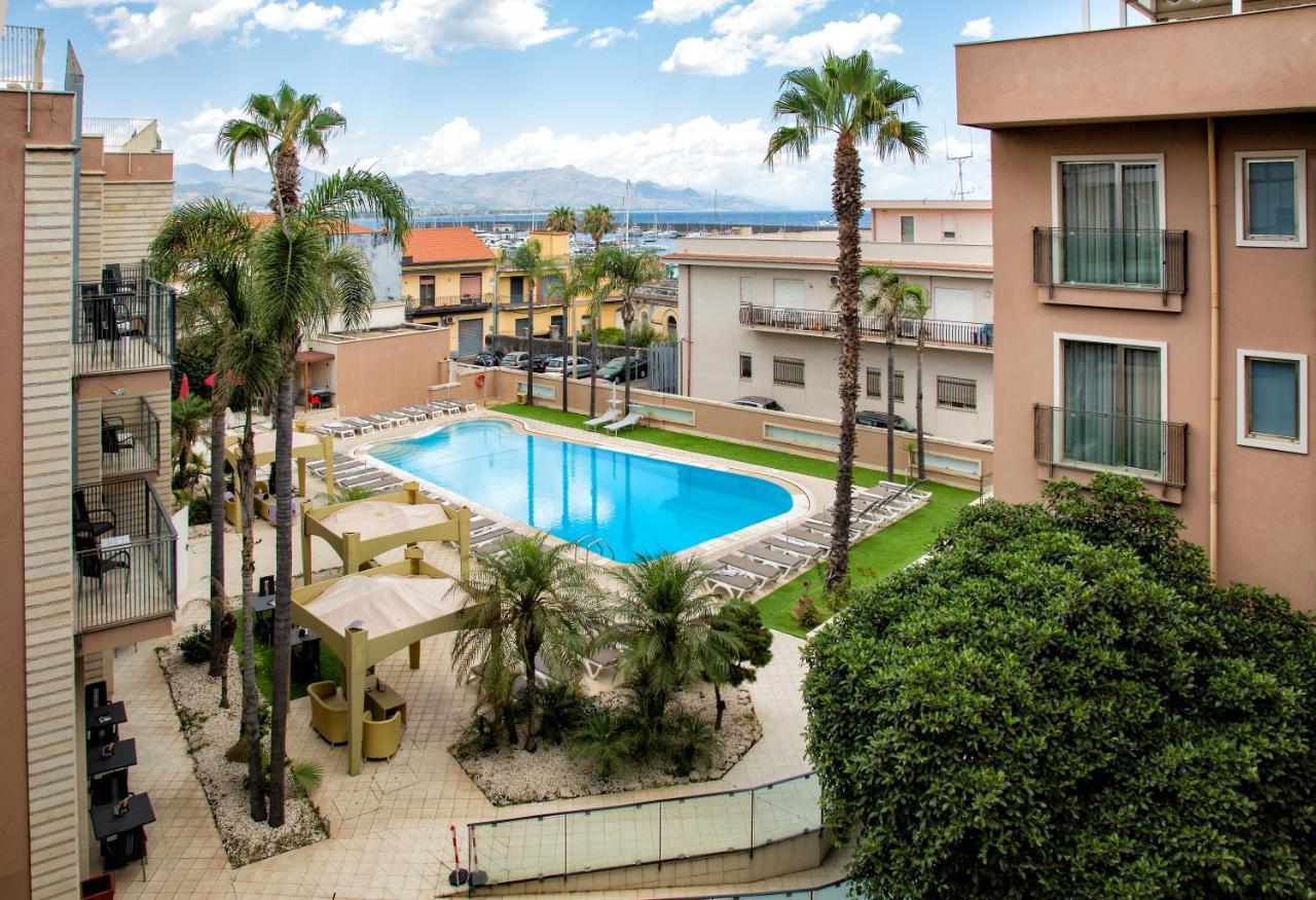 Grand Hotel Yachting Palace Riposto Luaran gambar